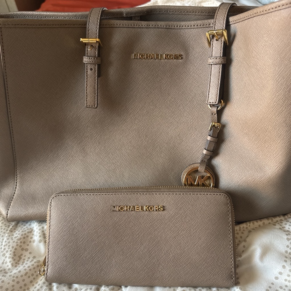 Grey/Brown Large Michael Kors purse with matching wallet